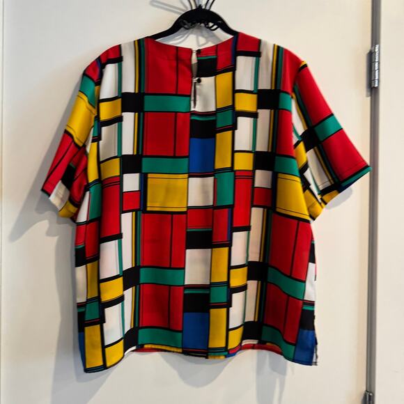 Vintage Modern Essentials Mondrain Geometric Top Red White Short Sleeve Sz XL - Picture 5 of 5